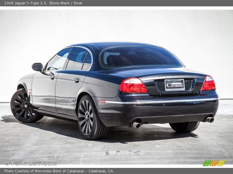 Ebony Black / Dove 2006 Jaguar S-Type 3.0