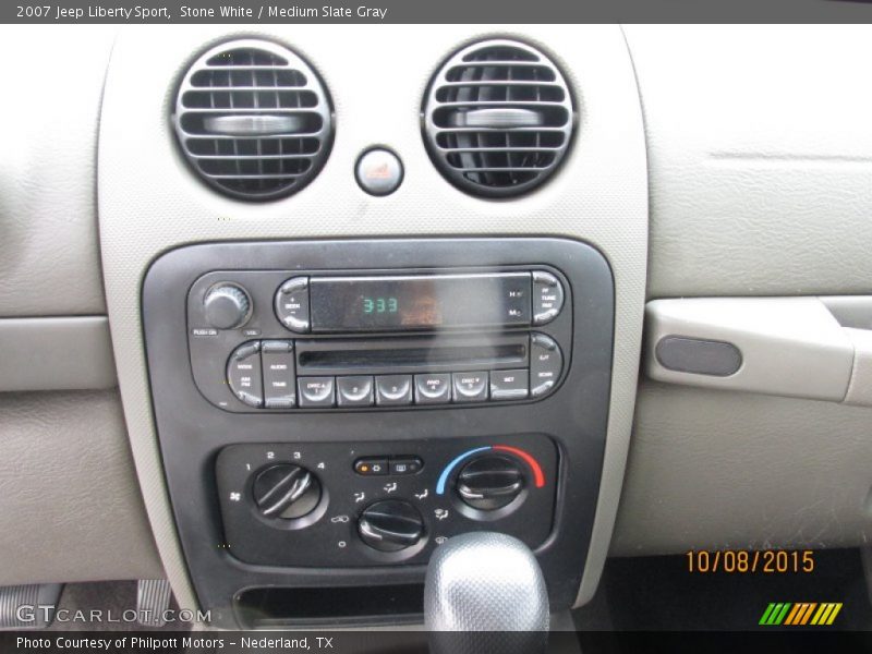 Stone White / Medium Slate Gray 2007 Jeep Liberty Sport