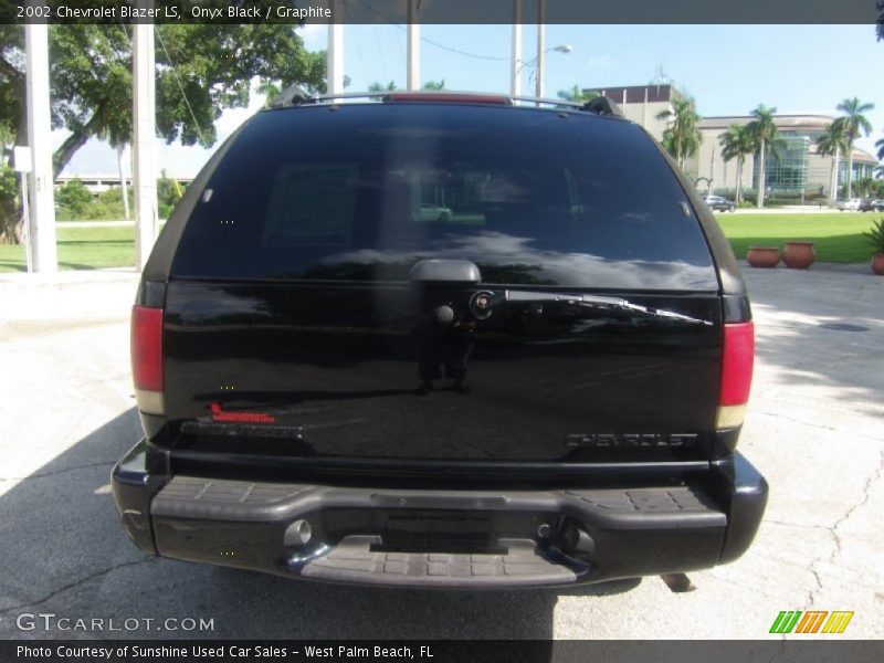 Onyx Black / Graphite 2002 Chevrolet Blazer LS