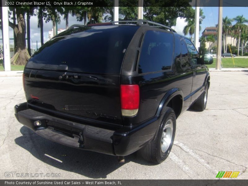 Onyx Black / Graphite 2002 Chevrolet Blazer LS