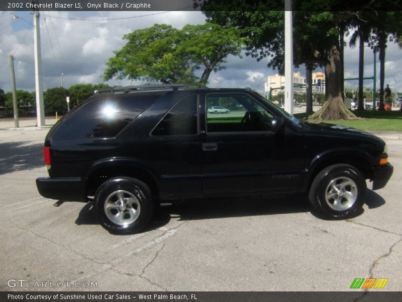 Onyx Black / Graphite 2002 Chevrolet Blazer LS