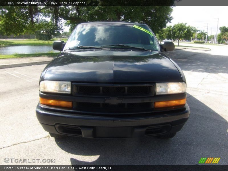 Onyx Black / Graphite 2002 Chevrolet Blazer LS
