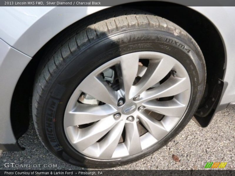 Silver Diamond / Charcoal Black 2013 Lincoln MKS FWD