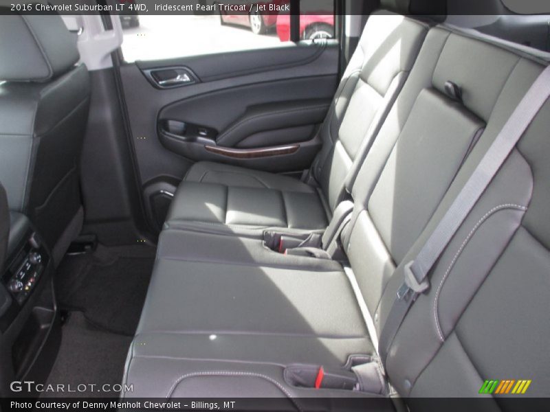 Iridescent Pearl Tricoat / Jet Black 2016 Chevrolet Suburban LT 4WD
