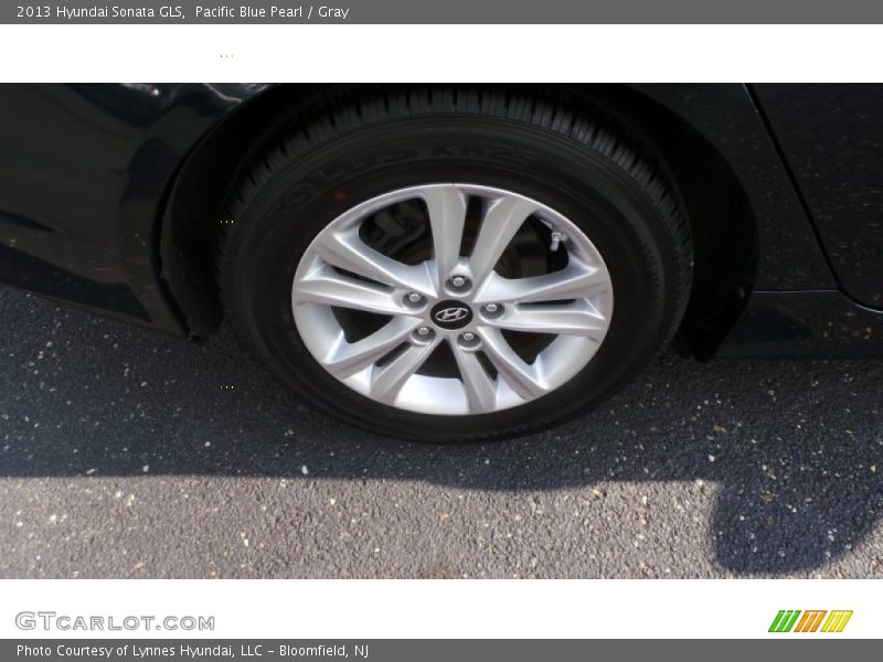 Pacific Blue Pearl / Gray 2013 Hyundai Sonata GLS