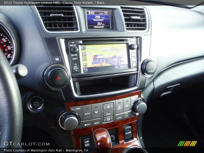 Classic Silver Metallic / Black 2013 Toyota Highlander Limited 4WD