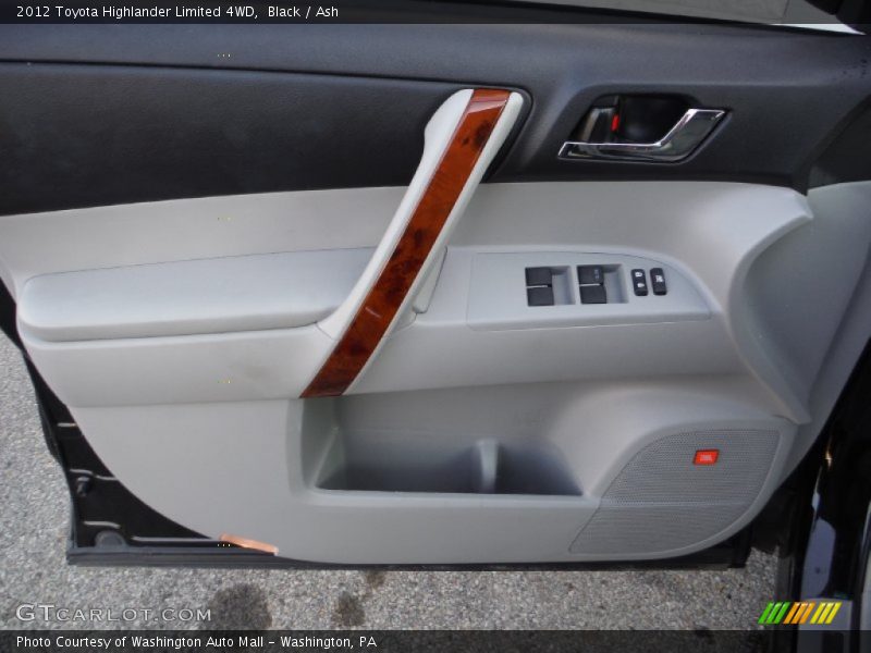 Black / Ash 2012 Toyota Highlander Limited 4WD