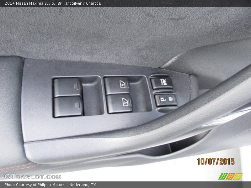 Brilliant Silver / Charcoal 2014 Nissan Maxima 3.5 S