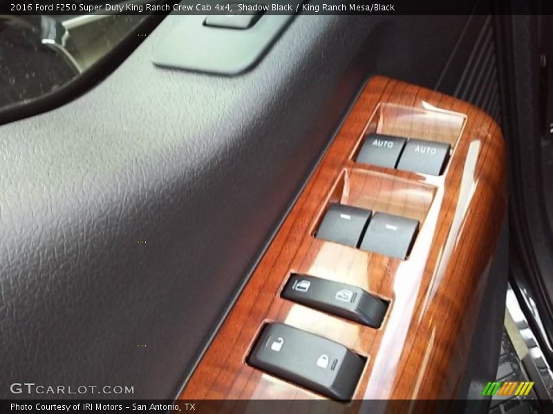 Shadow Black / King Ranch Mesa/Black 2016 Ford F250 Super Duty King Ranch Crew Cab 4x4