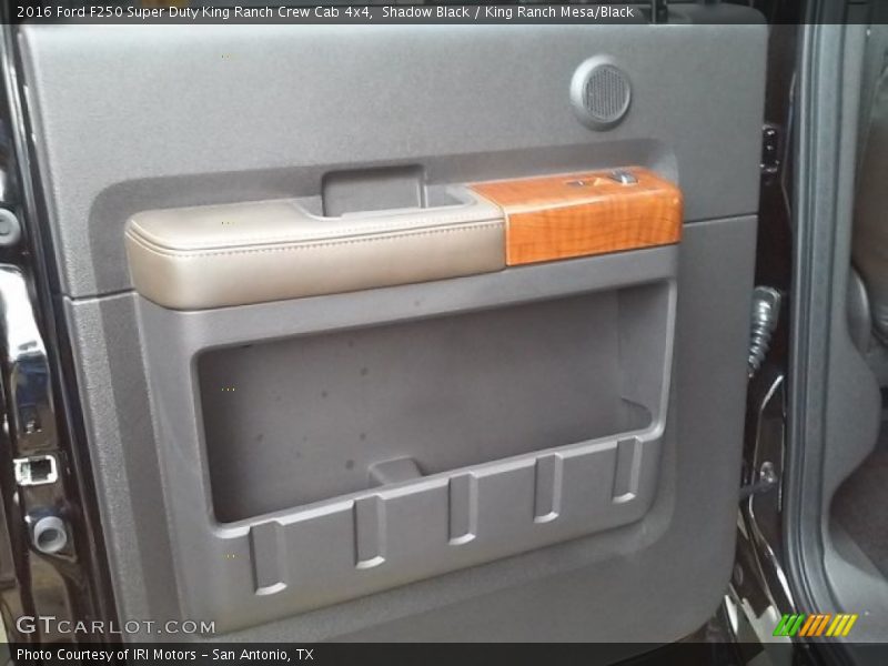 Shadow Black / King Ranch Mesa/Black 2016 Ford F250 Super Duty King Ranch Crew Cab 4x4