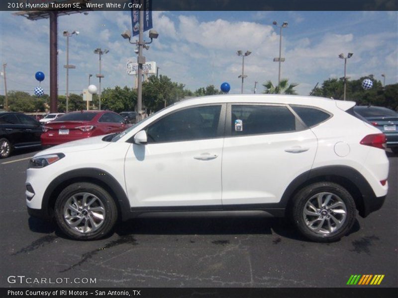 Winter White / Gray 2016 Hyundai Tucson SE