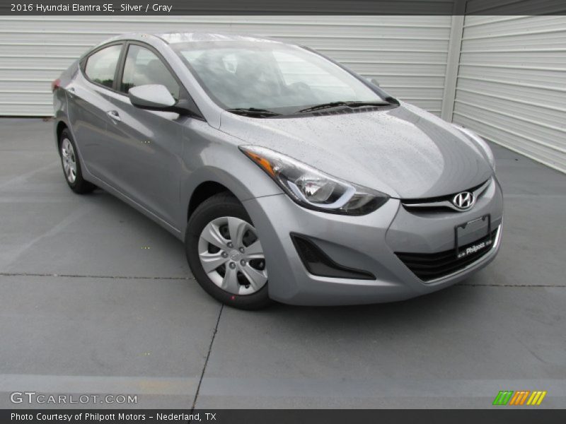 Silver / Gray 2016 Hyundai Elantra SE