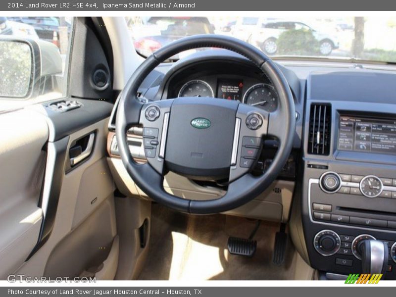 Ipanema Sand Metallic / Almond 2014 Land Rover LR2 HSE 4x4