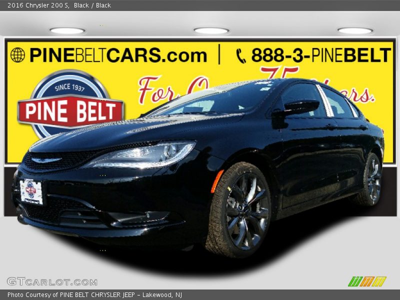 Black / Black 2016 Chrysler 200 S