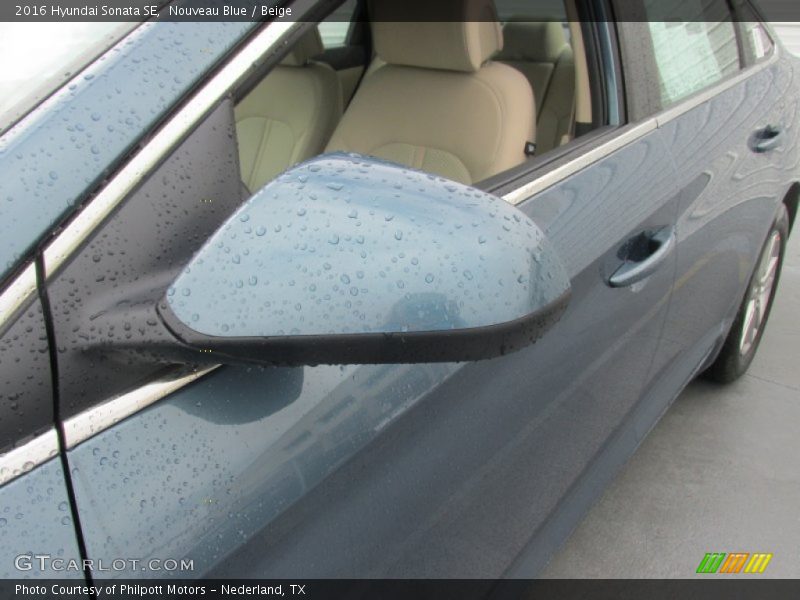 Nouveau Blue / Beige 2016 Hyundai Sonata SE