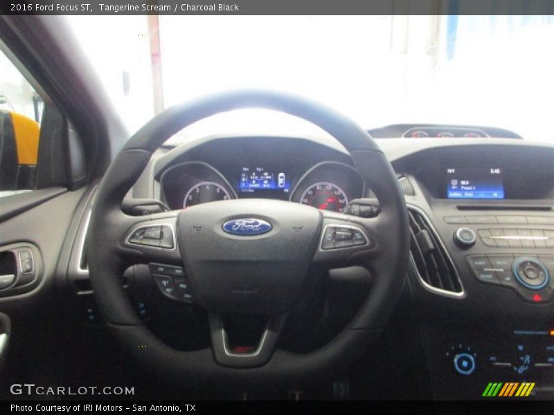 Tangerine Scream / Charcoal Black 2016 Ford Focus ST