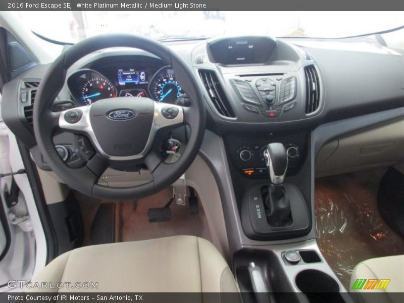 White Platinum Metallic / Medium Light Stone 2016 Ford Escape SE