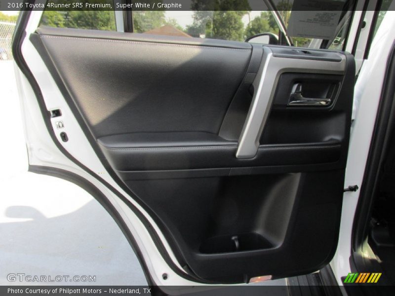 Super White / Graphite 2016 Toyota 4Runner SR5 Premium
