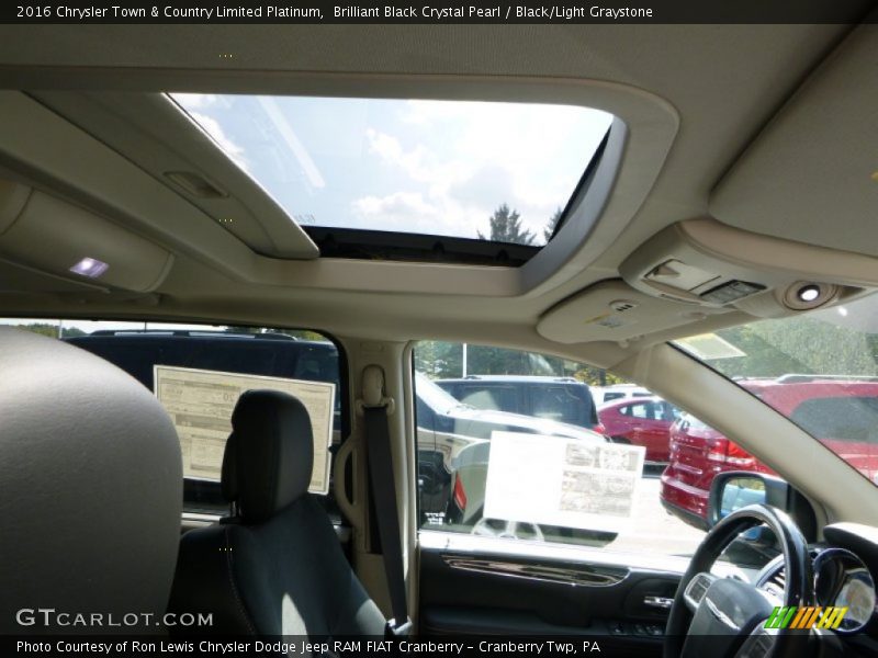 Brilliant Black Crystal Pearl / Black/Light Graystone 2016 Chrysler Town & Country Limited Platinum