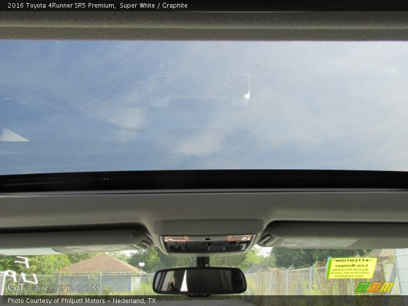 Super White / Graphite 2016 Toyota 4Runner SR5 Premium