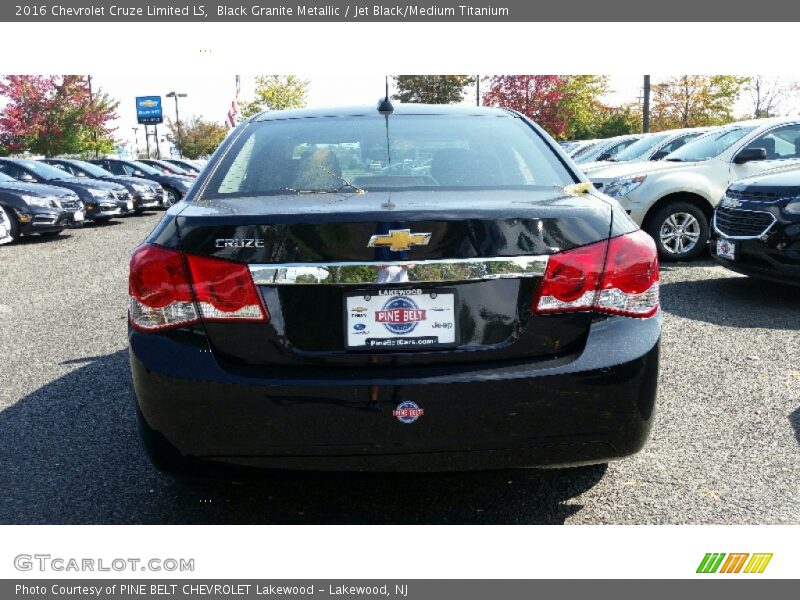 Black Granite Metallic / Jet Black/Medium Titanium 2016 Chevrolet Cruze Limited LS