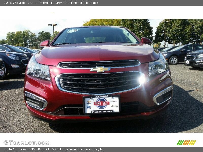 Siren Red Tintcoat / Jet Black 2016 Chevrolet Cruze Limited LT