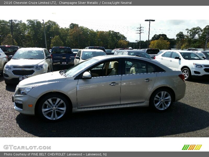 Champagne Silver Metallic / Cocoa/Light Neutral 2016 Chevrolet Cruze Limited LTZ