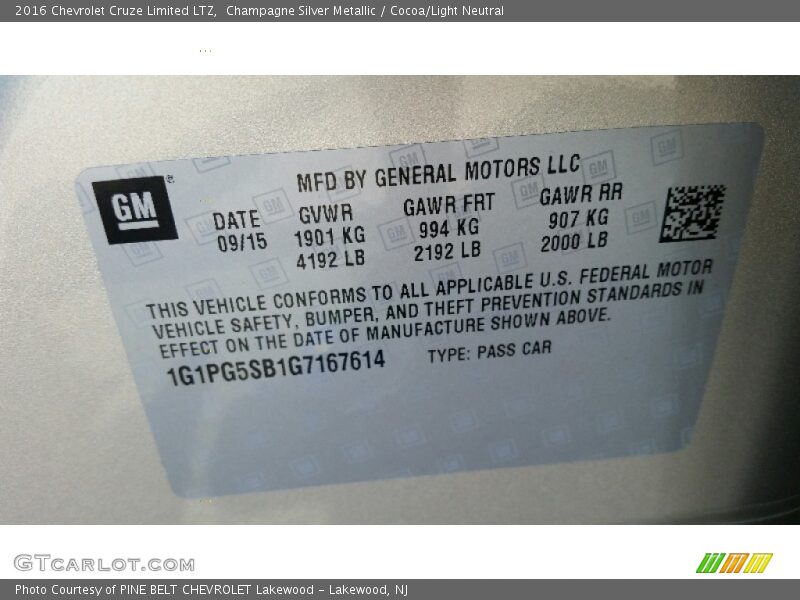 Champagne Silver Metallic / Cocoa/Light Neutral 2016 Chevrolet Cruze Limited LTZ