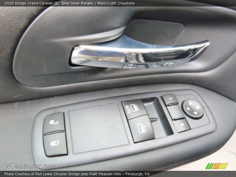 Billet Silver Metallic / Black/Light Graystone 2016 Dodge Grand Caravan SE