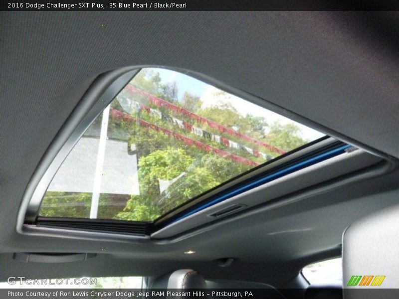 B5 Blue Pearl / Black/Pearl 2016 Dodge Challenger SXT Plus