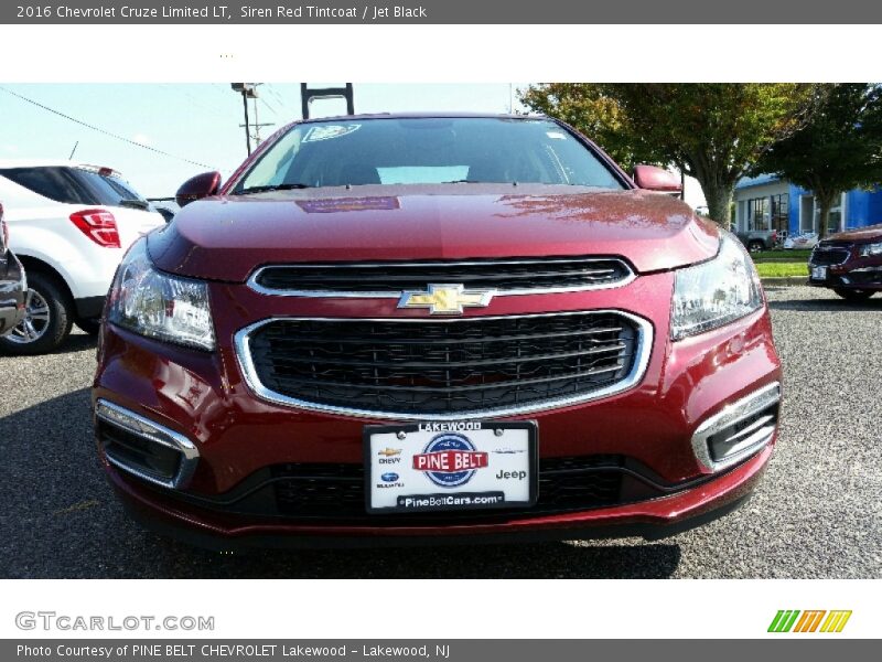 Siren Red Tintcoat / Jet Black 2016 Chevrolet Cruze Limited LT