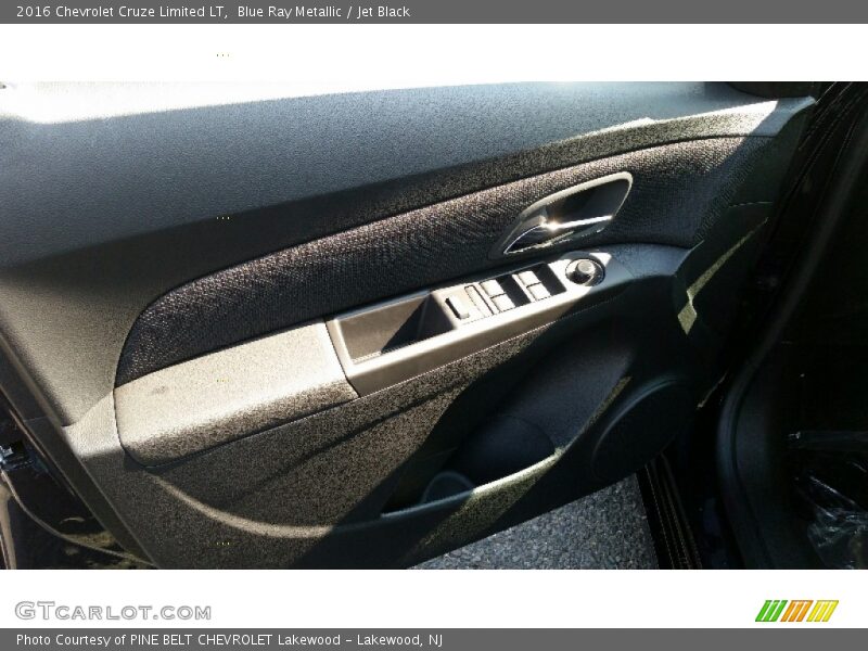 Blue Ray Metallic / Jet Black 2016 Chevrolet Cruze Limited LT
