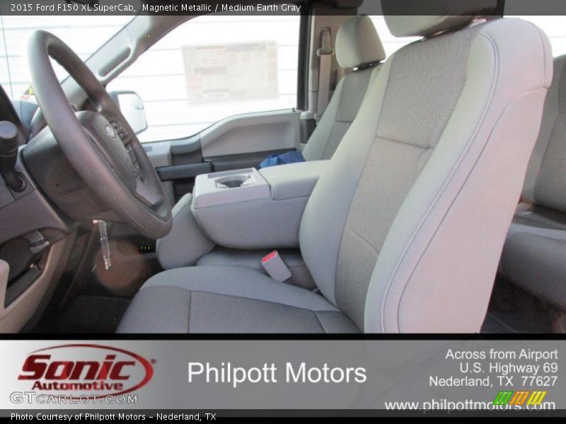 Magnetic Metallic / Medium Earth Gray 2015 Ford F150 XL SuperCab