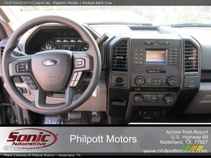 Magnetic Metallic / Medium Earth Gray 2015 Ford F150 XL SuperCab