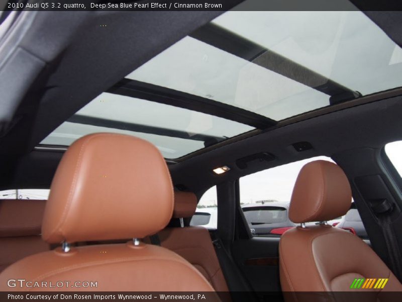 Deep Sea Blue Pearl Effect / Cinnamon Brown 2010 Audi Q5 3.2 quattro