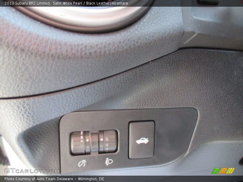 Satin White Pearl / Black Leather/Alcantara 2013 Subaru BRZ Limited