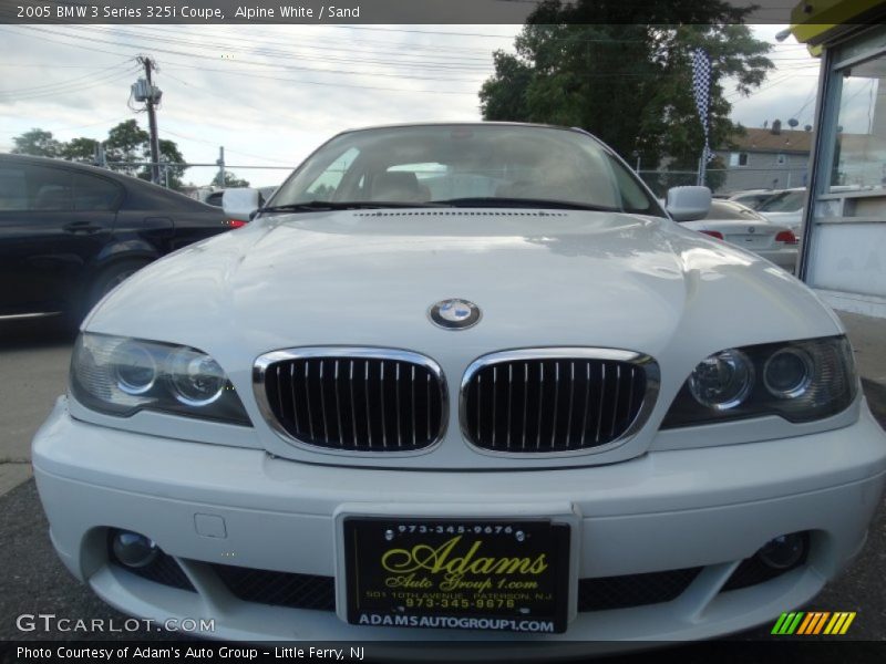 Alpine White / Sand 2005 BMW 3 Series 325i Coupe