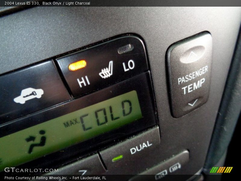 Black Onyx / Light Charcoal 2004 Lexus ES 330