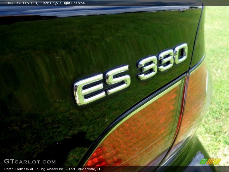 Black Onyx / Light Charcoal 2004 Lexus ES 330