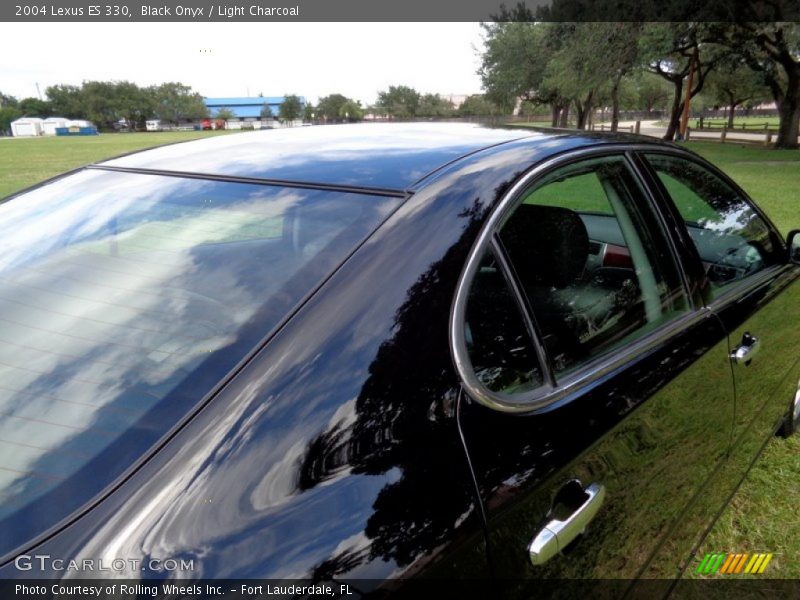 Black Onyx / Light Charcoal 2004 Lexus ES 330