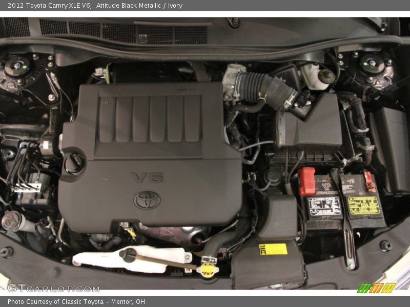 Attitude Black Metallic / Ivory 2012 Toyota Camry XLE V6