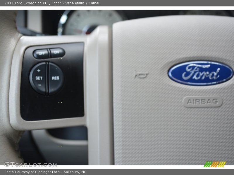 Ingot Silver Metallic / Camel 2011 Ford Expedition XLT