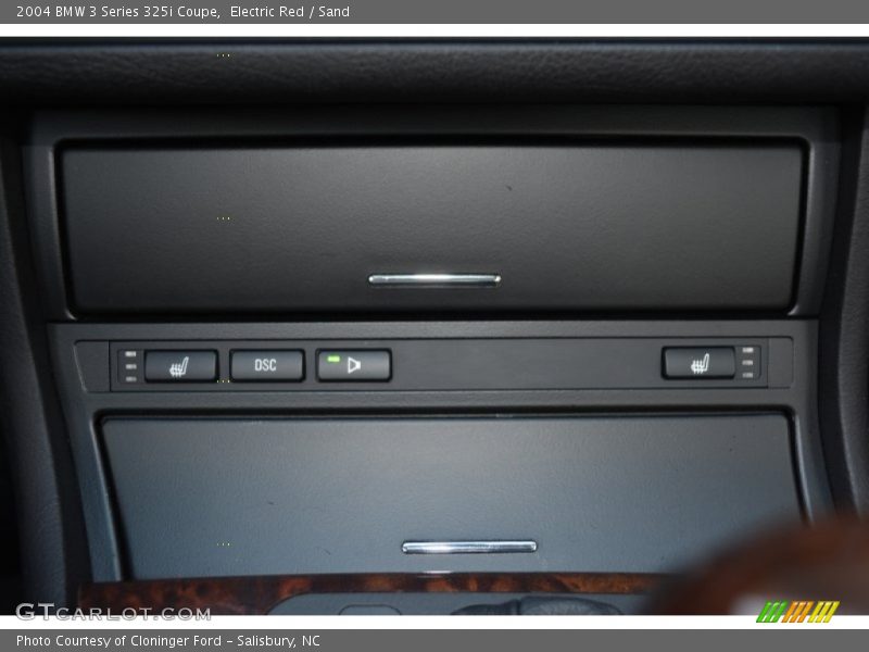 Electric Red / Sand 2004 BMW 3 Series 325i Coupe