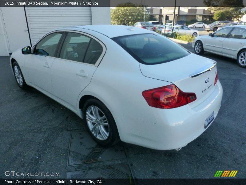 Moonlight White / Graphite 2015 Infiniti Q40 Sedan