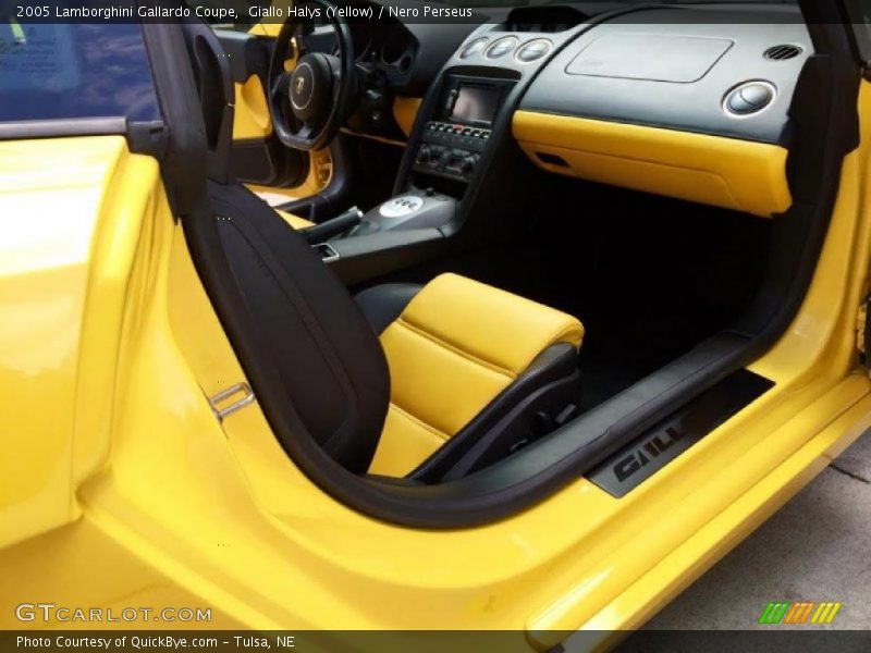 Giallo Halys (Yellow) / Nero Perseus 2005 Lamborghini Gallardo Coupe