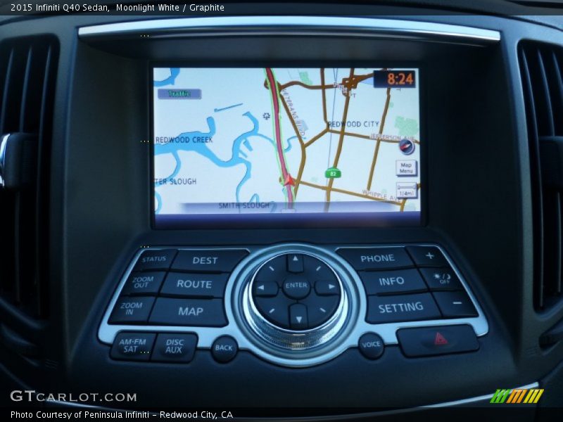 Moonlight White / Graphite 2015 Infiniti Q40 Sedan