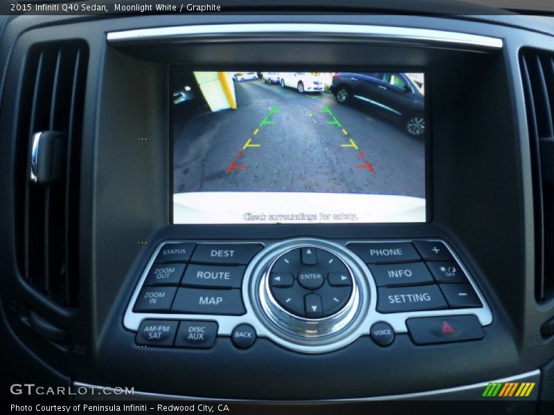 Moonlight White / Graphite 2015 Infiniti Q40 Sedan