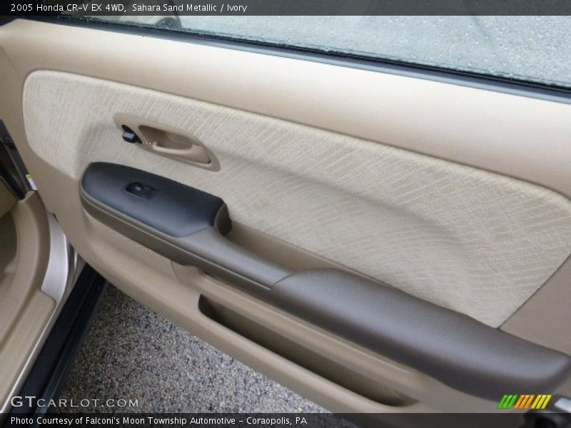 Sahara Sand Metallic / Ivory 2005 Honda CR-V EX 4WD