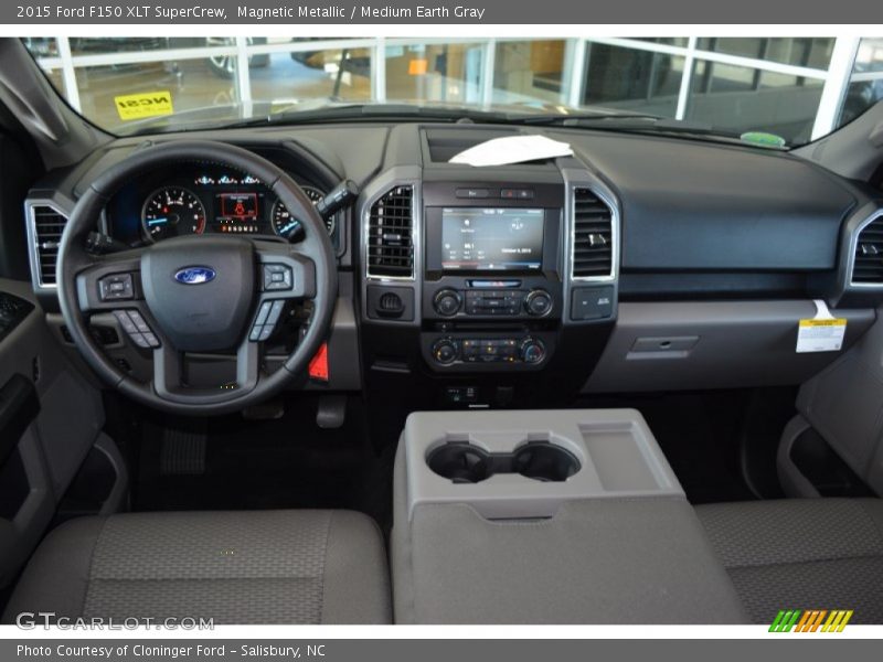 Magnetic Metallic / Medium Earth Gray 2015 Ford F150 XLT SuperCrew