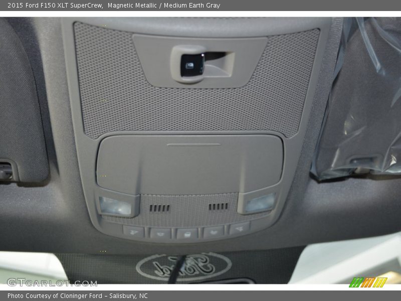 Magnetic Metallic / Medium Earth Gray 2015 Ford F150 XLT SuperCrew